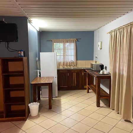 Kololo Guesthouse Katima Mulilo ภายนอก รูปภาพ