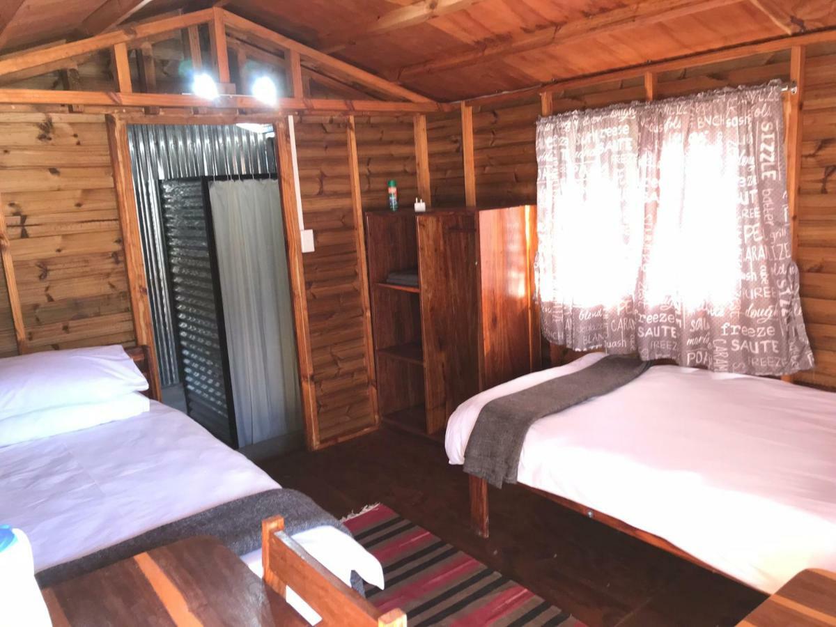 Kololo Guesthouse Katima Mulilo ภายนอก รูปภาพ